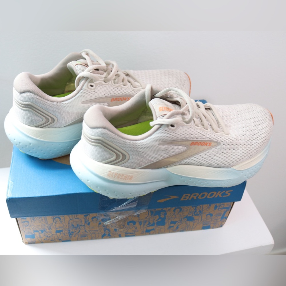 Brooks Women's Sneakers in Cream and Orange - Picture 7 of 16